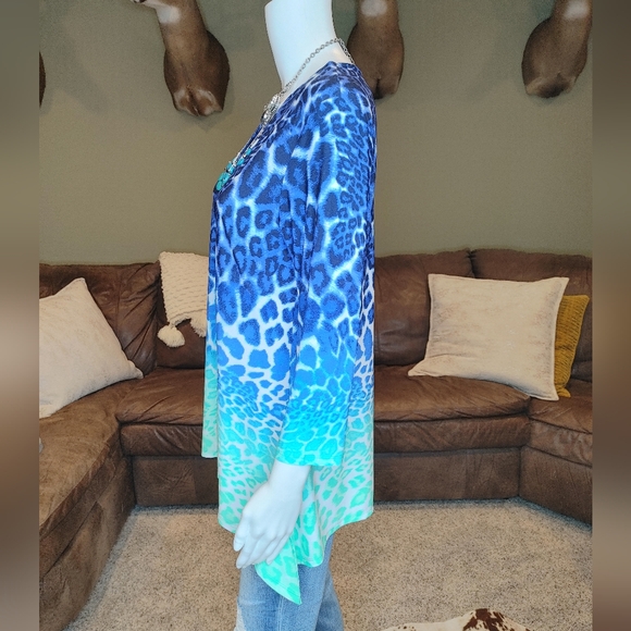 RUBY RD. 3/4 SLEEVE BEAD DETAIL TUNIC TOP, BLUE GREEN S - Picture 4 of 6